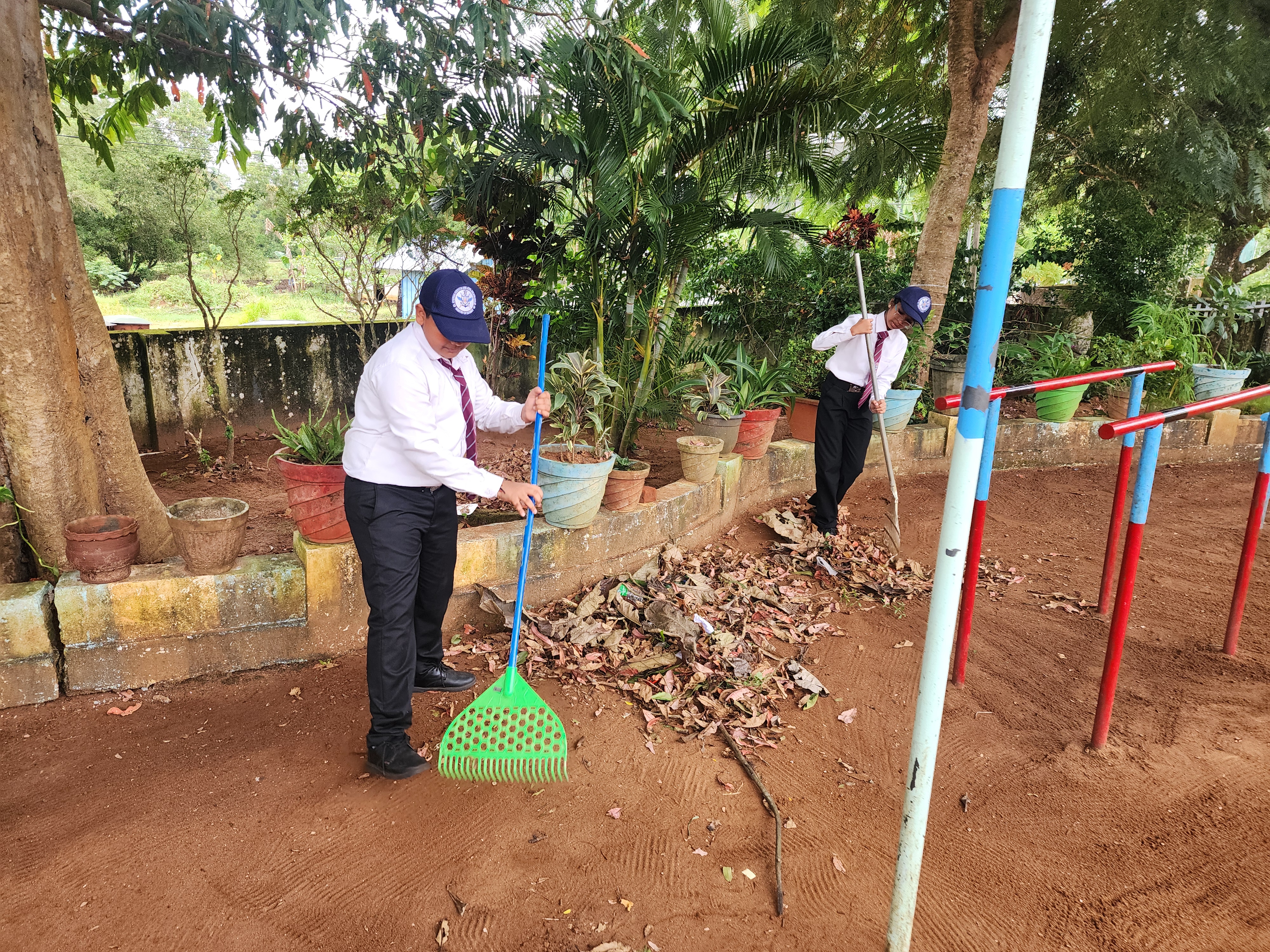 Swachatha Activity — Vidyadhiraja Vidyapeetom Sainik School